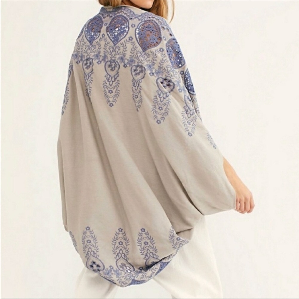 Free People Catania Embroidered Kimono - Picture 2 of 10